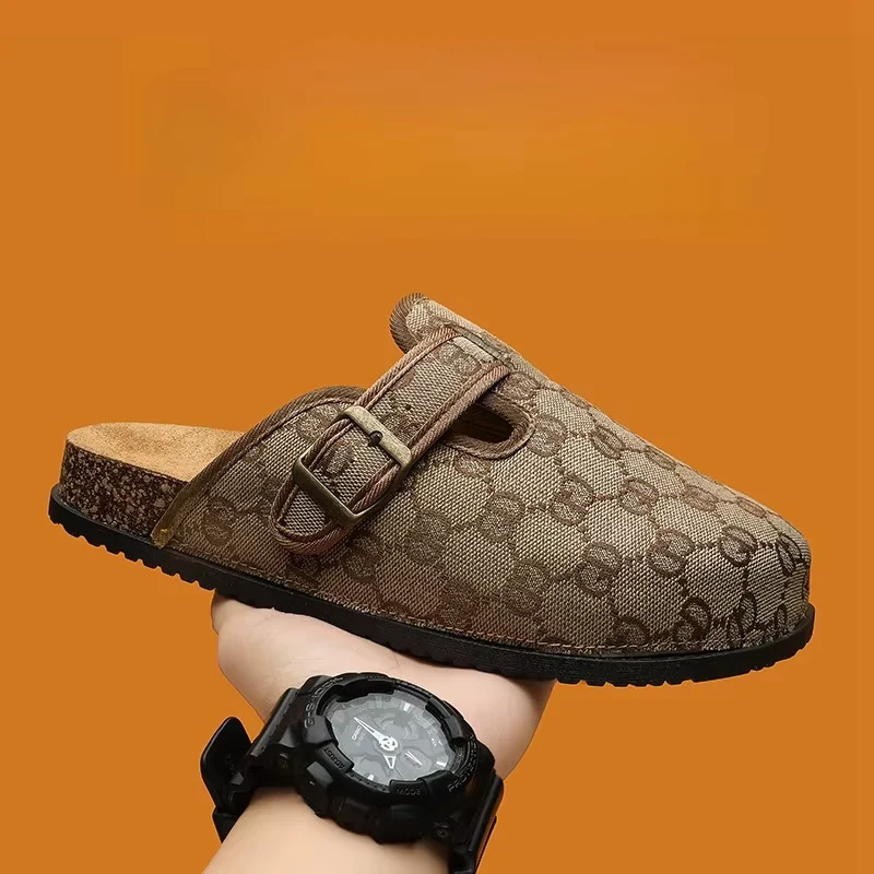 Couple’s Closed-Toe Clog Slippers Cork Footbed Flat Non-Slip Wear-Resistant Easy Slip-On Mules For Outdoor Casual Men & Women